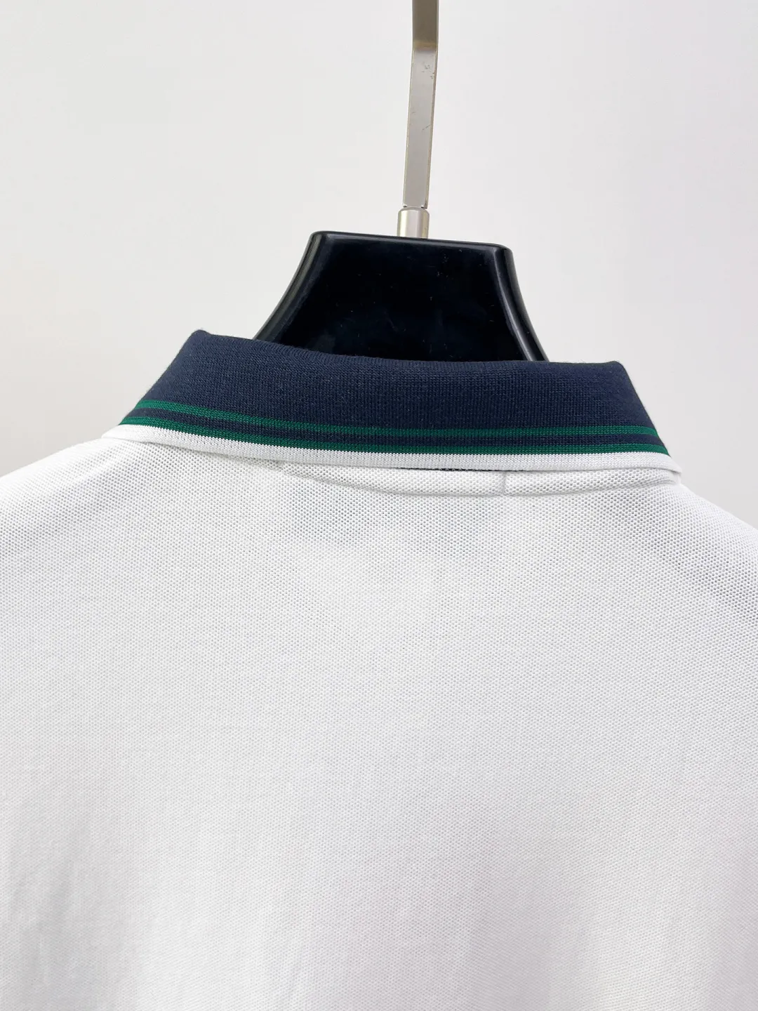 Casablanca New Arrival long-sleeved Polo shirt, original fabric, official Same Style, made of pure cotton pique fabric, custom-made in the same vat, feels very comfortable and smooth, very wide and stylish, produced by a first-line brand Factory, imported Behringer embroidery machine, embroidery is full and textured, collar and collar ribs are woven with imported yarn, will not deform after long-term wear, the most New Arrival style in autumn and winter, fashionable and individual, super Versatile and good-looking Very suitable for both men and women. A must-have item for everyone. Size: M-XXXL